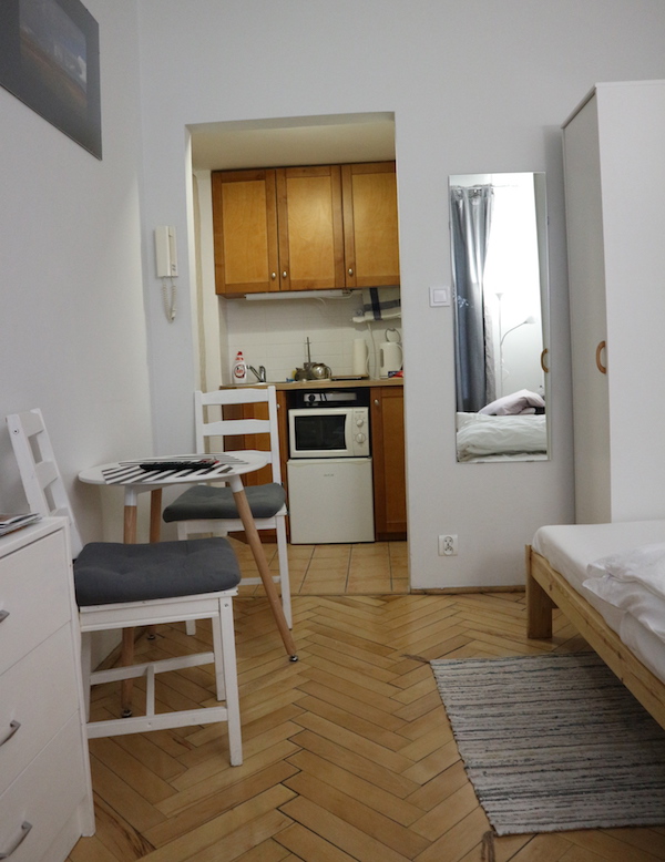 Warsaw airbnb, Nowy Swiat. 