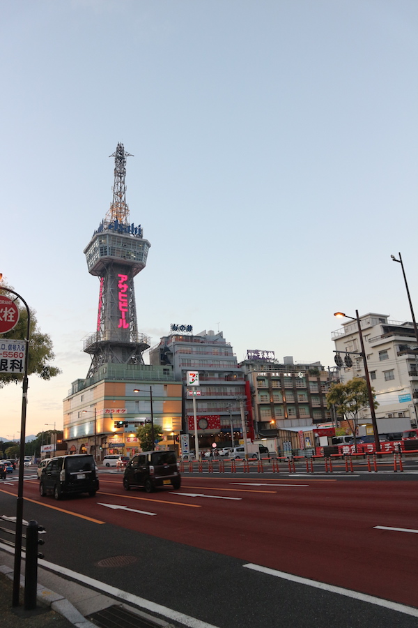 Beppu travel guide. Beppu tower.