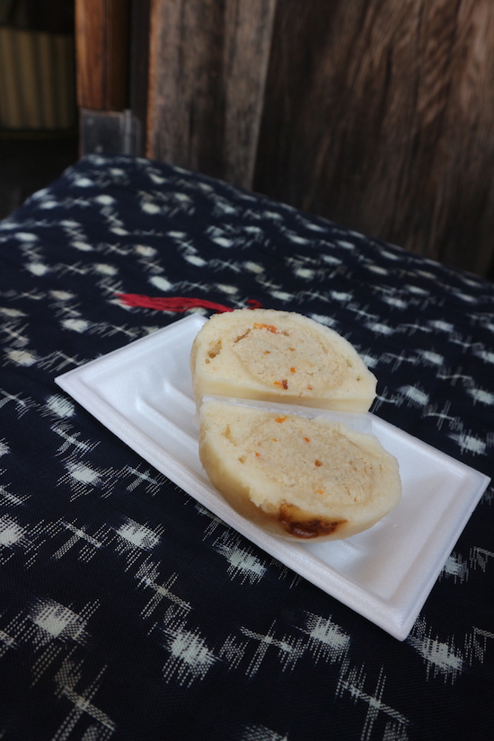 Tofu manjyu in Ninenzaka. Kyoto travel guide. 